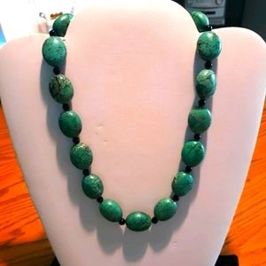 Green turquoise polished necklace